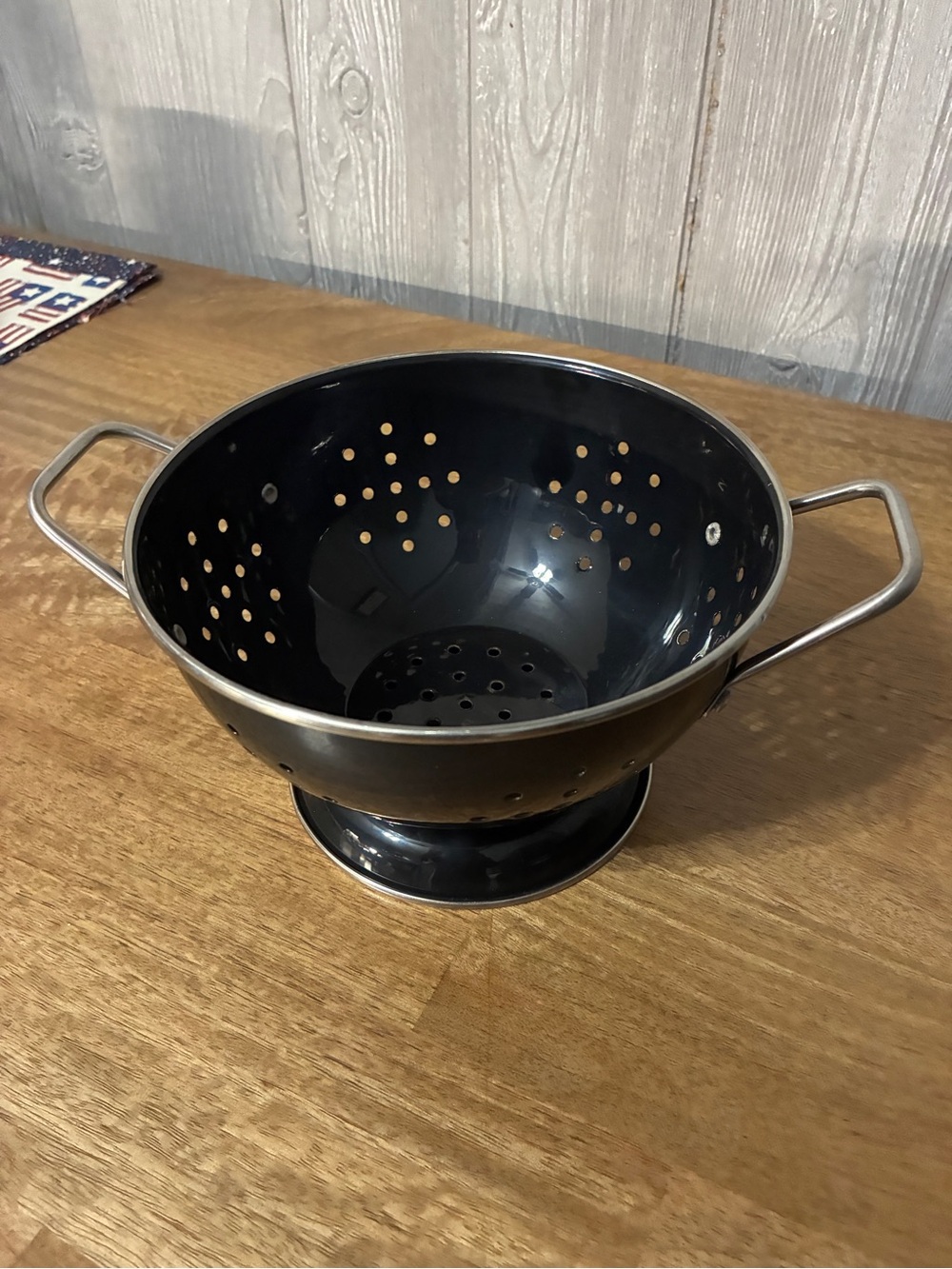 Black Stainless Steel Pasta Colander with Handles 9”x4”